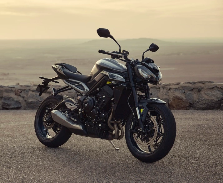 Triumph Street Triple 765 2023 1