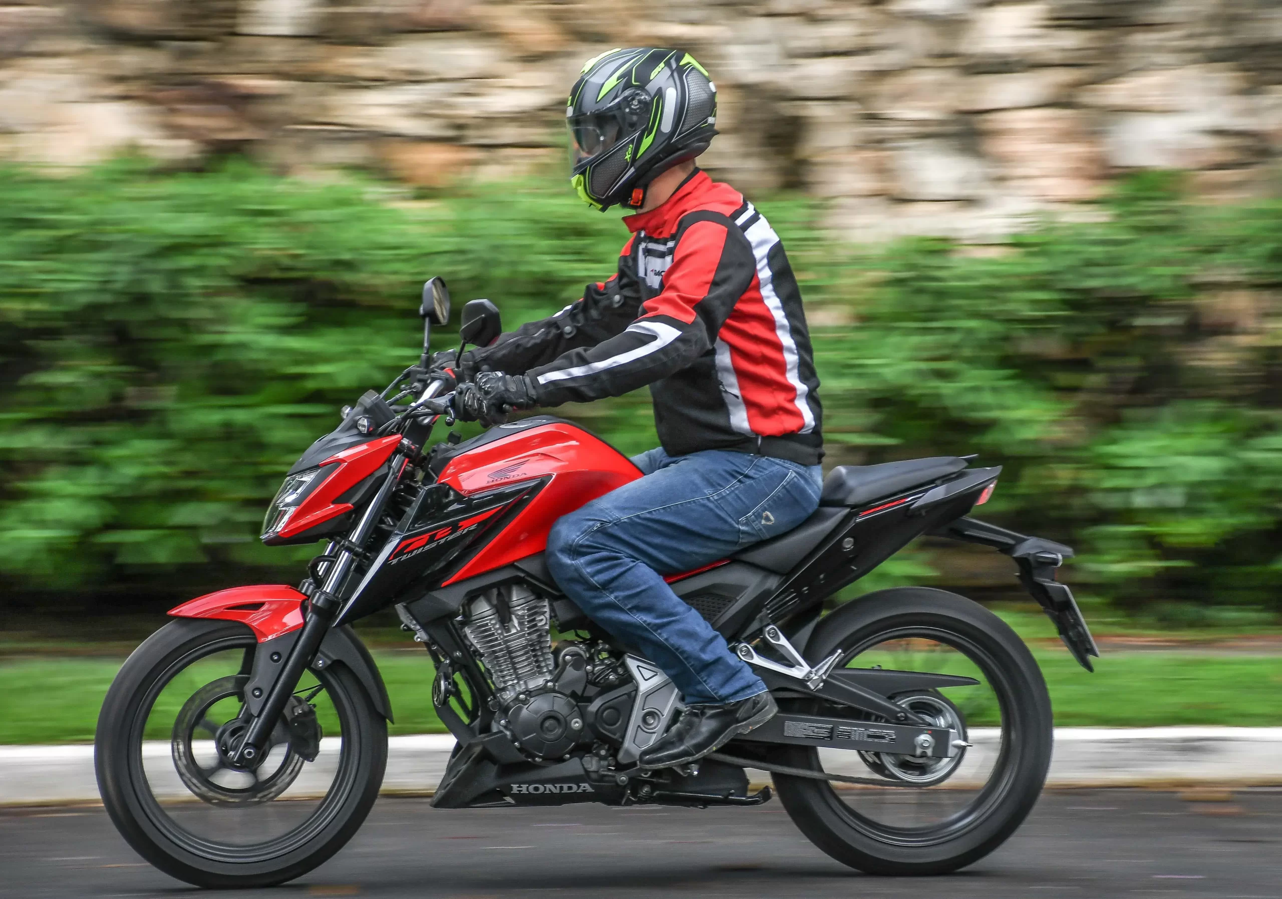 Honda Cb300 Twister 6824