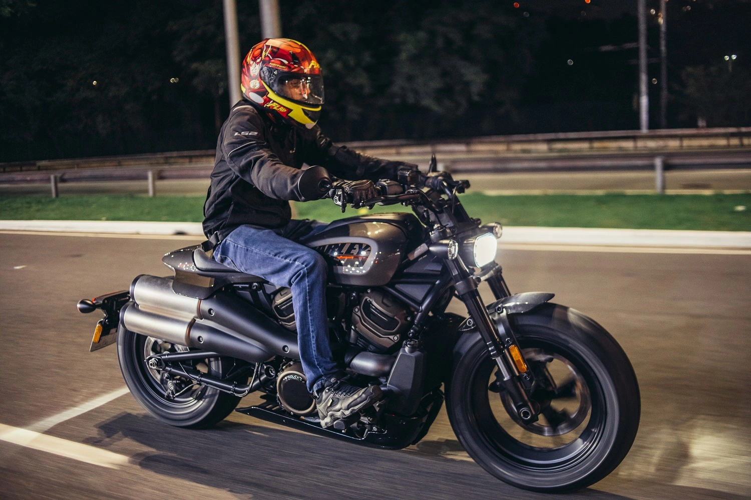 Sportster S 2182