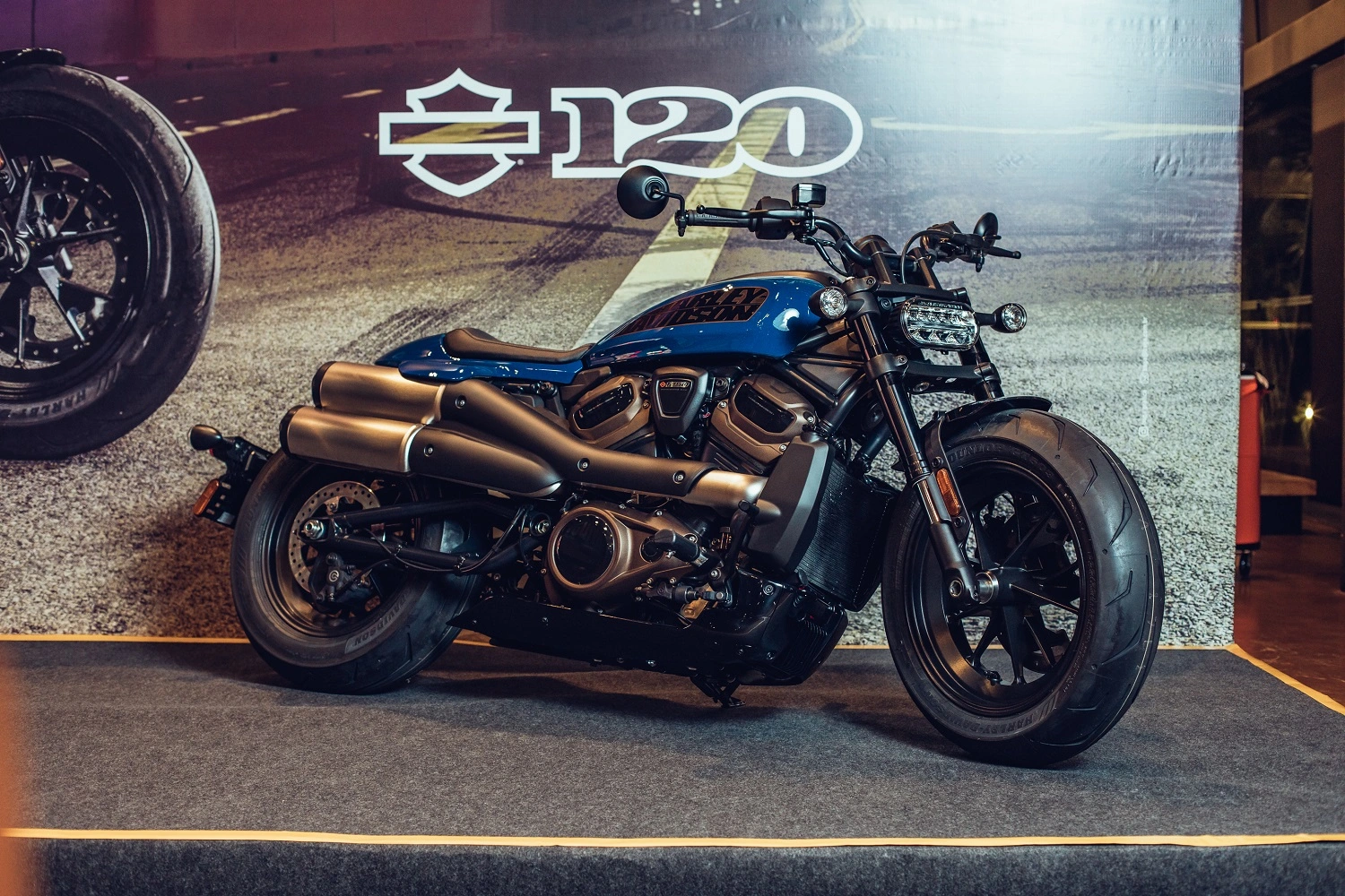 Sportster S 1028