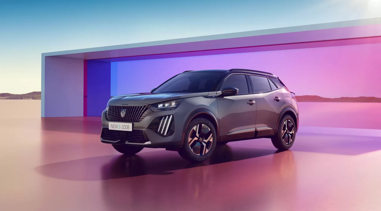 Peugeot E 2008 Novo