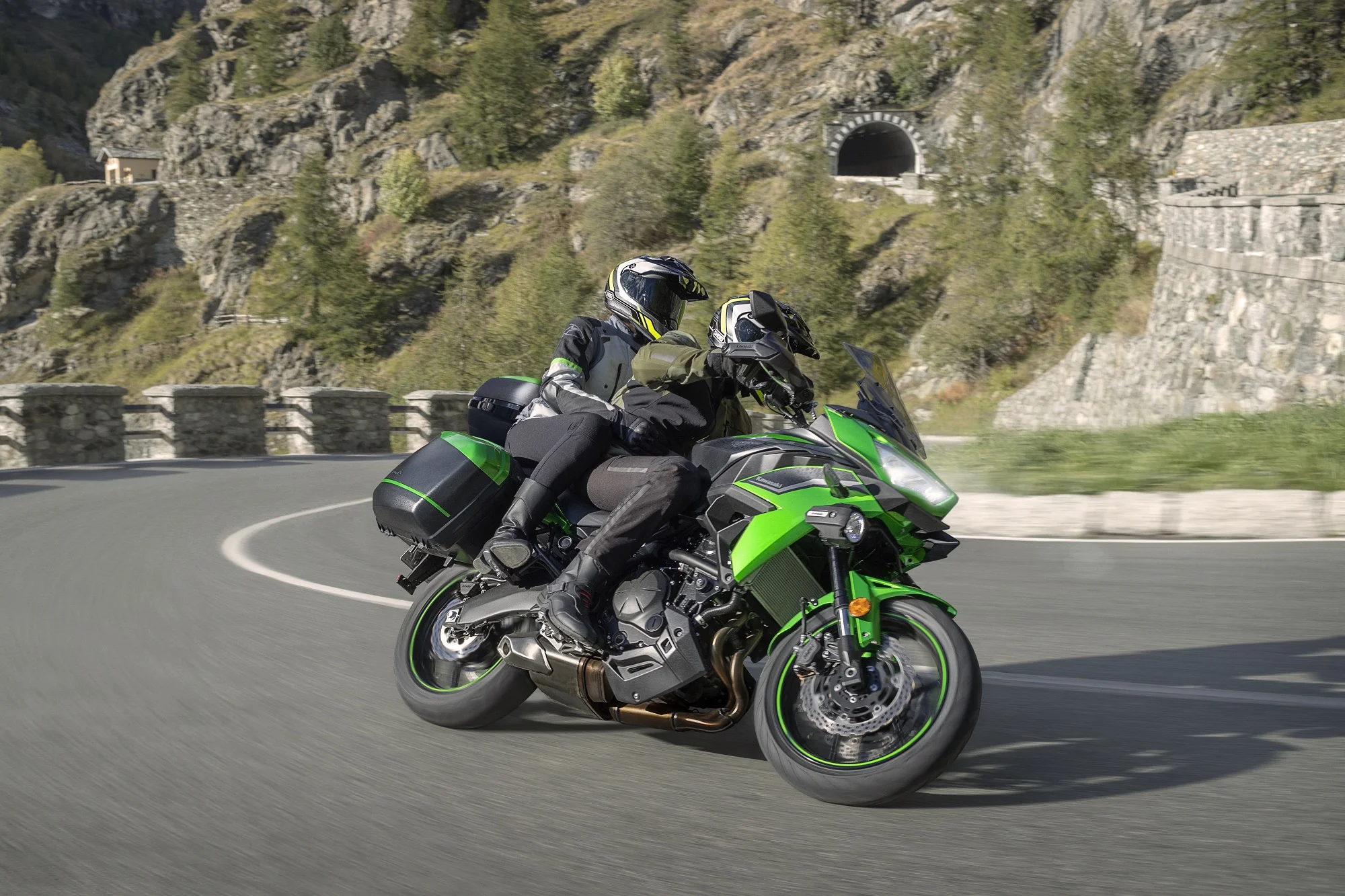 Kawasaki Versys 650 Tourer Em Movimento