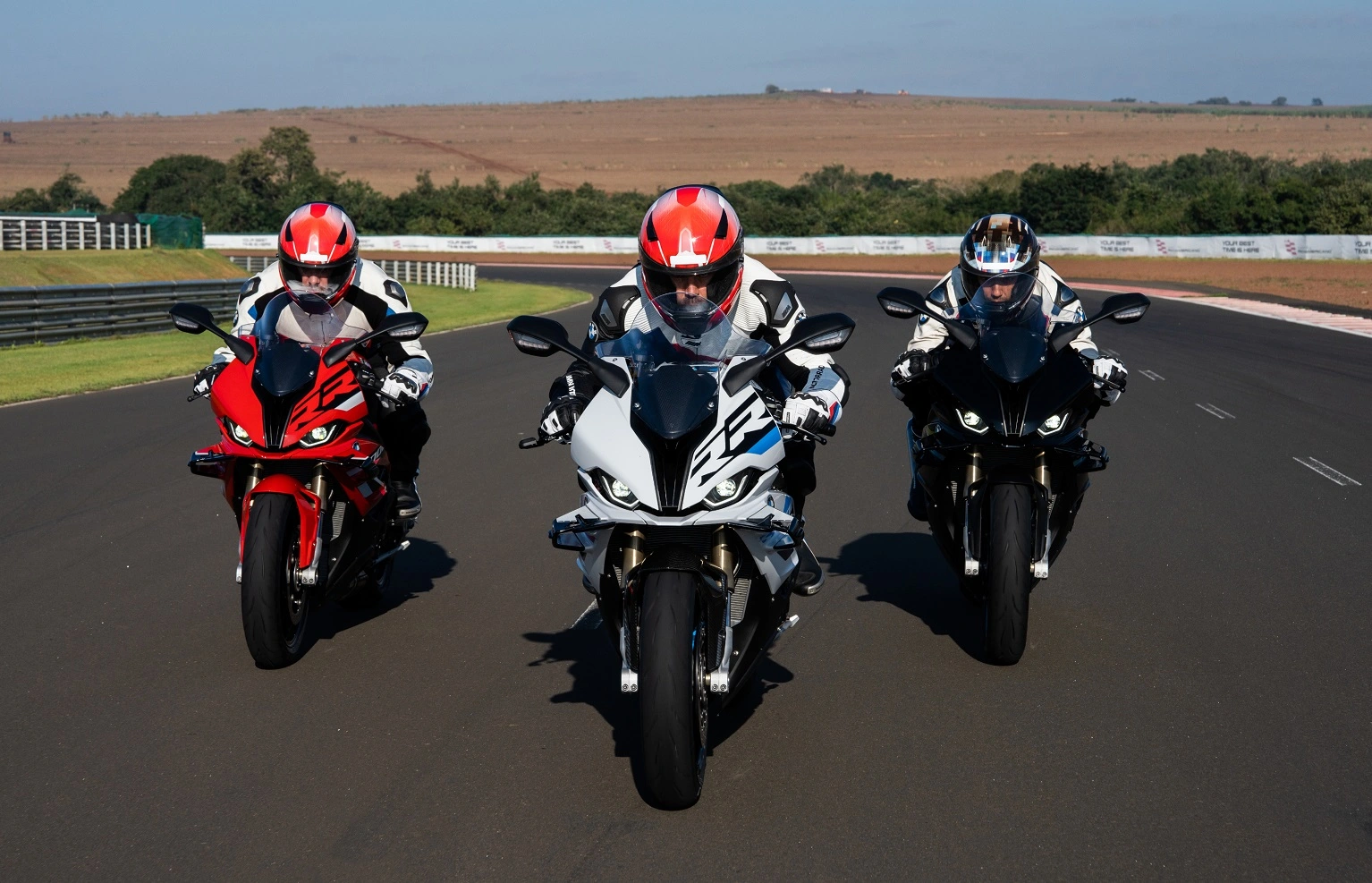 BMW S 1000 RR 2023 motos superesportivas
