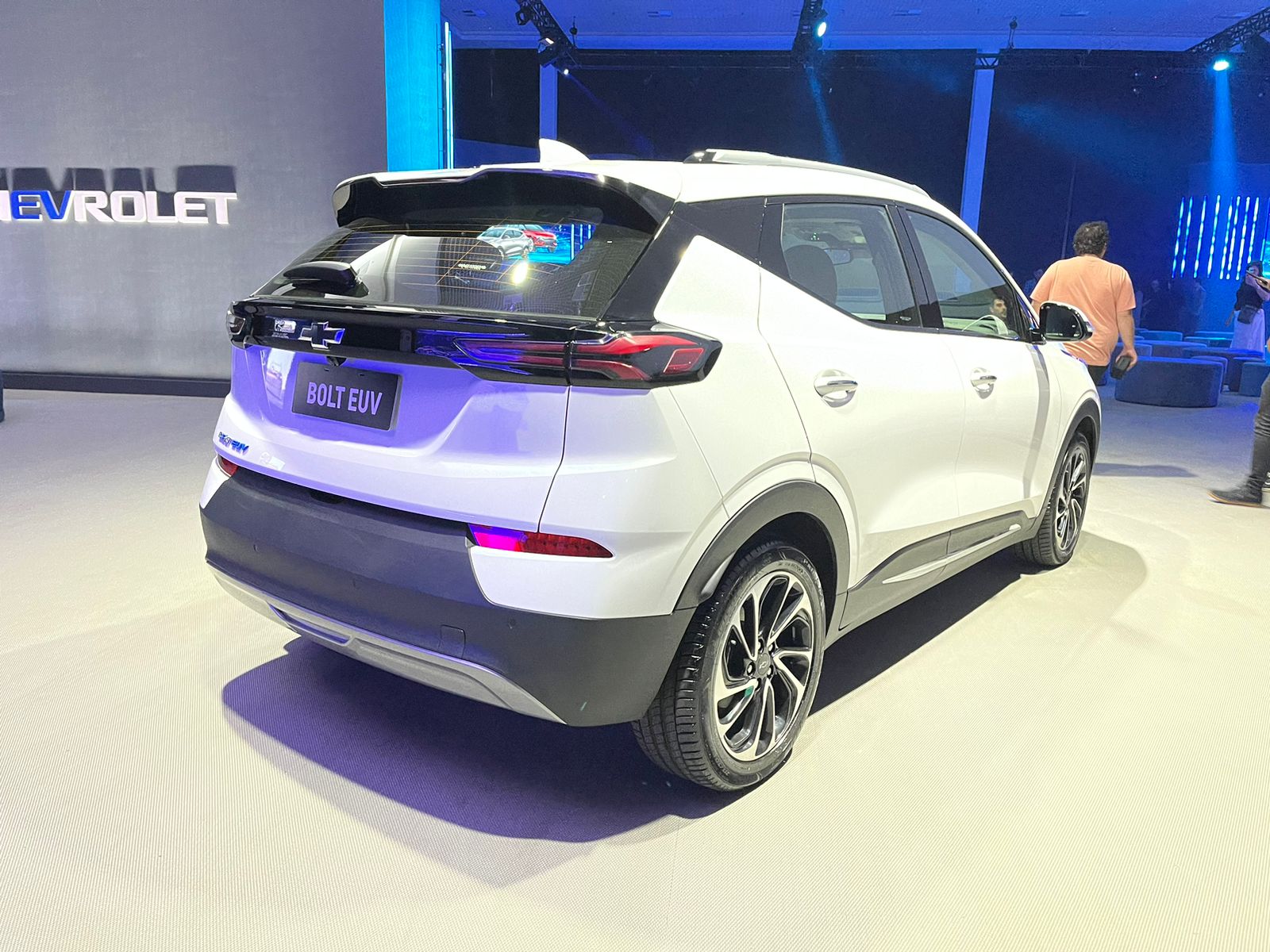 Chevrolet Bolt Euv 2