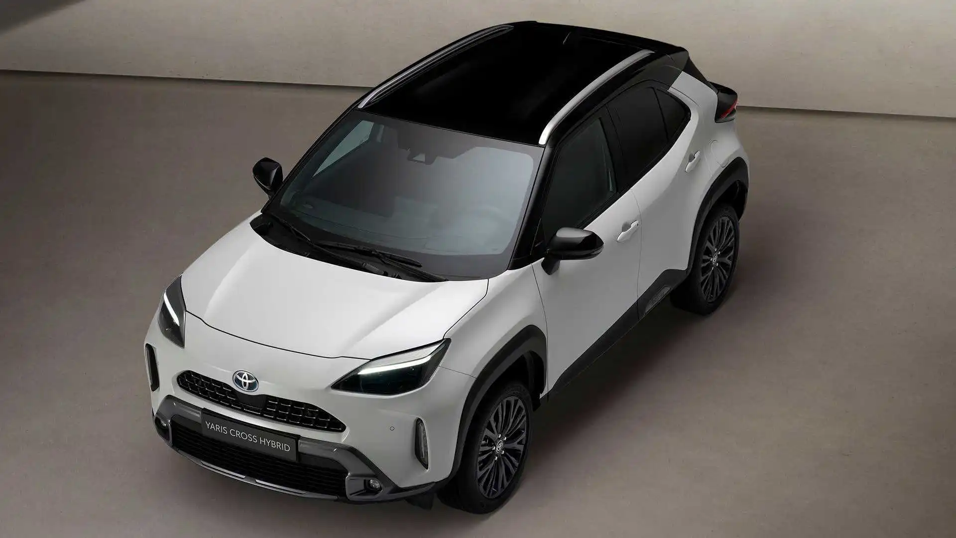 Toyota Yaris Cross Hybrid 4