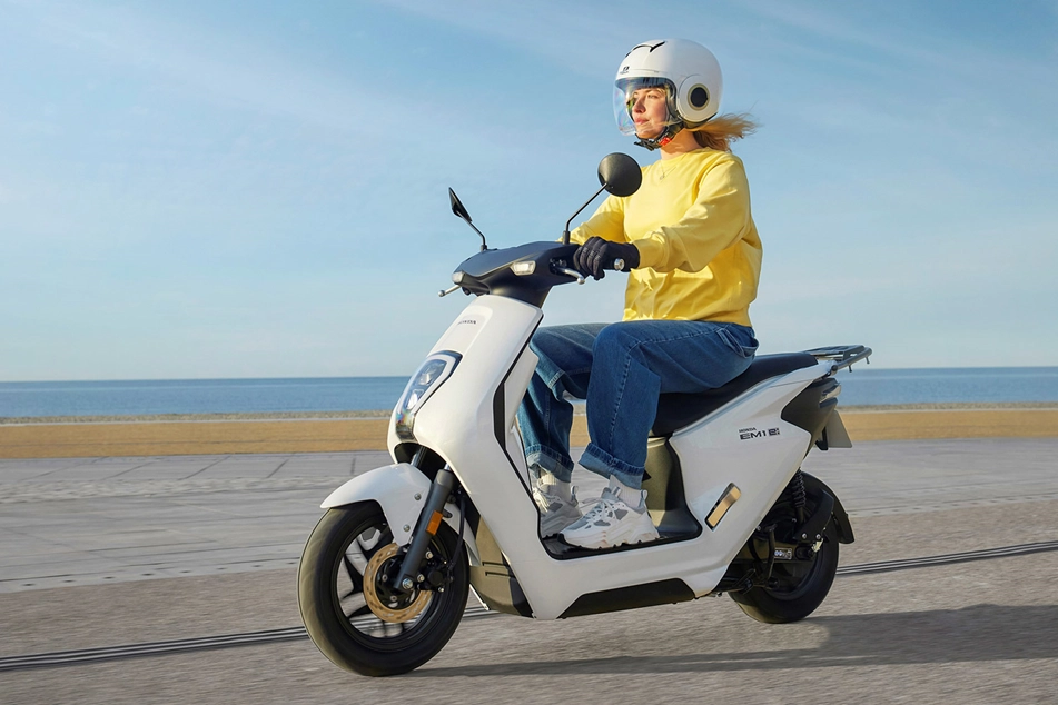 Honda Em1 Scooter 03