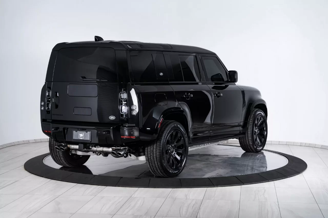 Land Rover Defender Inkas 1