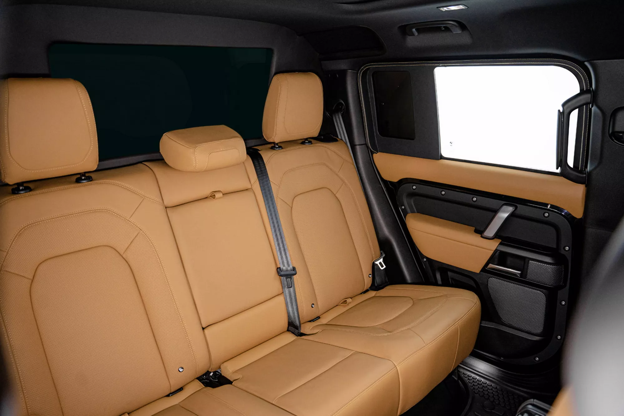 Land Rover Defender Inkas 3