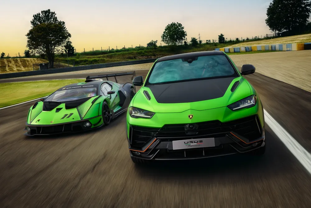Lamborghini Urus Essenza Scv12 F2