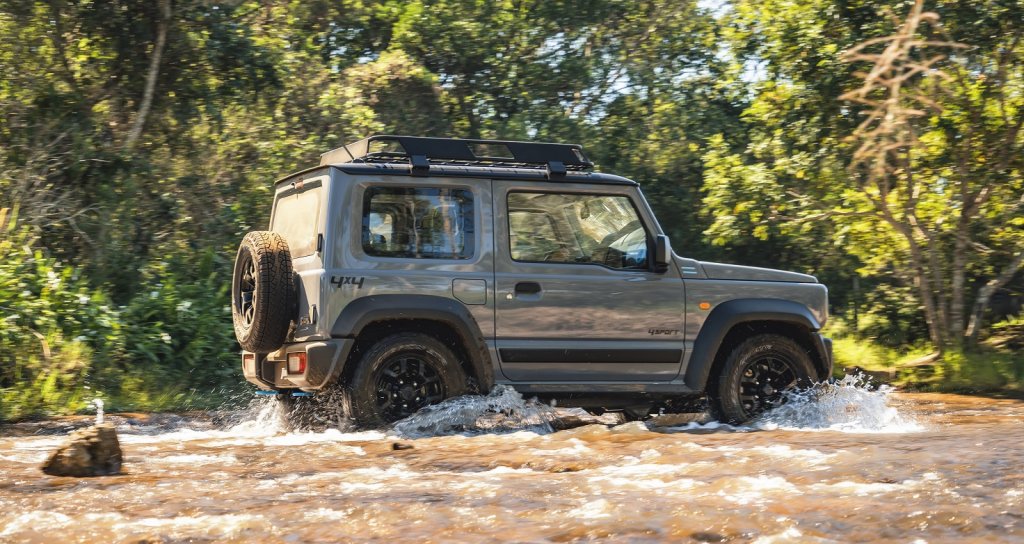 Suzuki Jimny 4sport (1)