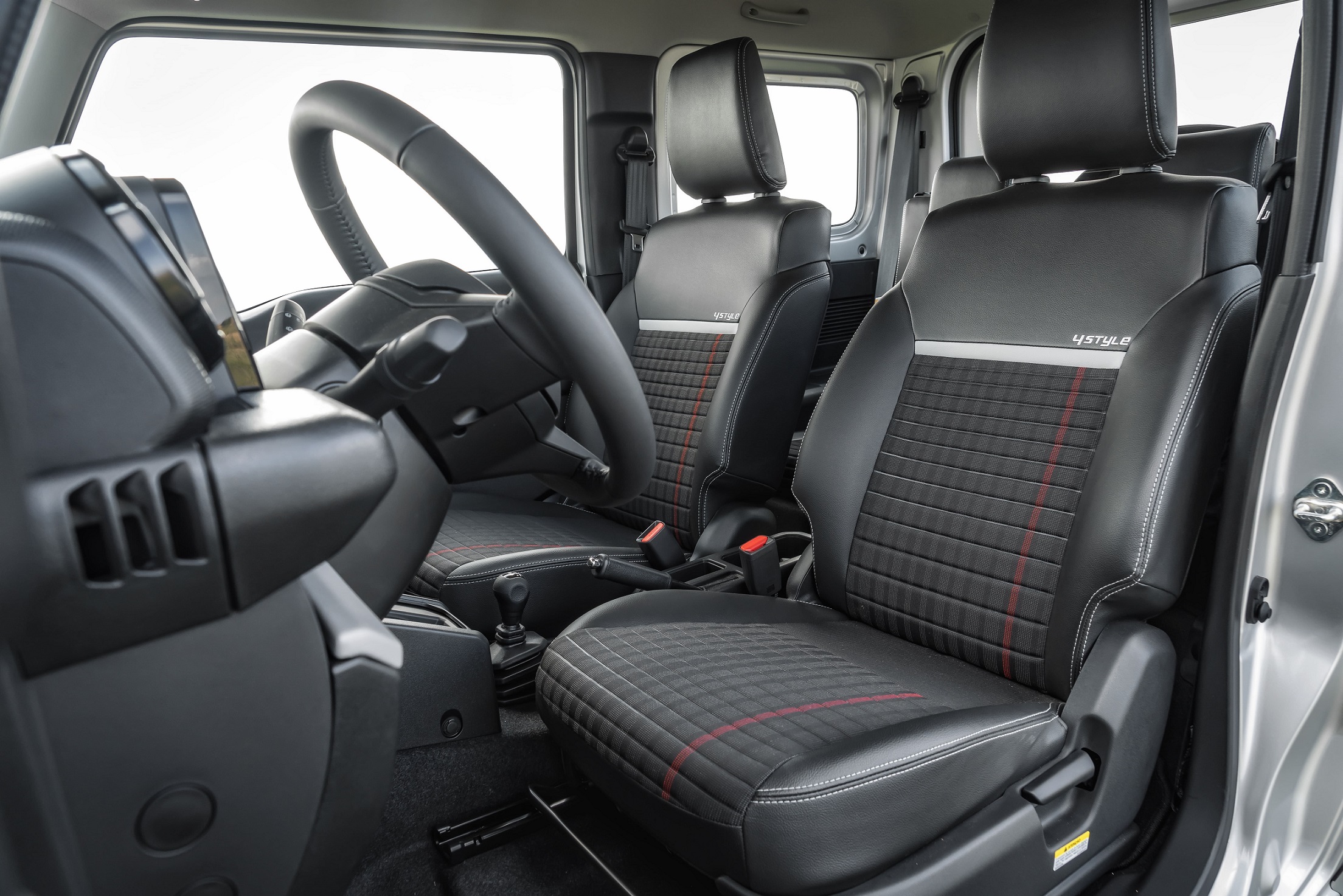 Suzuki Jimny 4style (3)