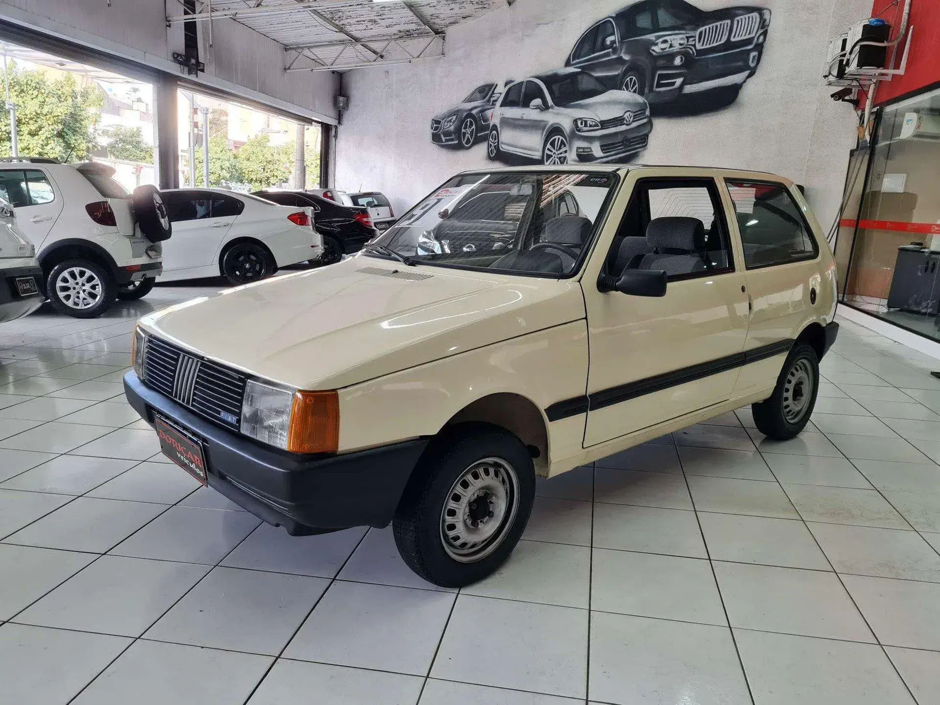 Fiat Uno 1.0 Mille 8v Gasolina 2p Manual Wmimagem19441892233
