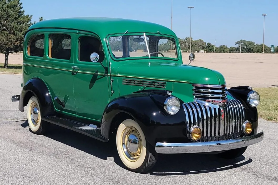 Chevrolet Suburban F1