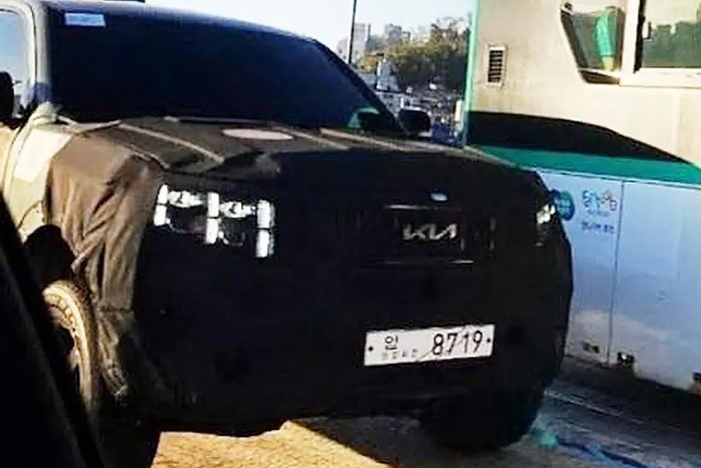 Flagra Primeira Picape Da Kia