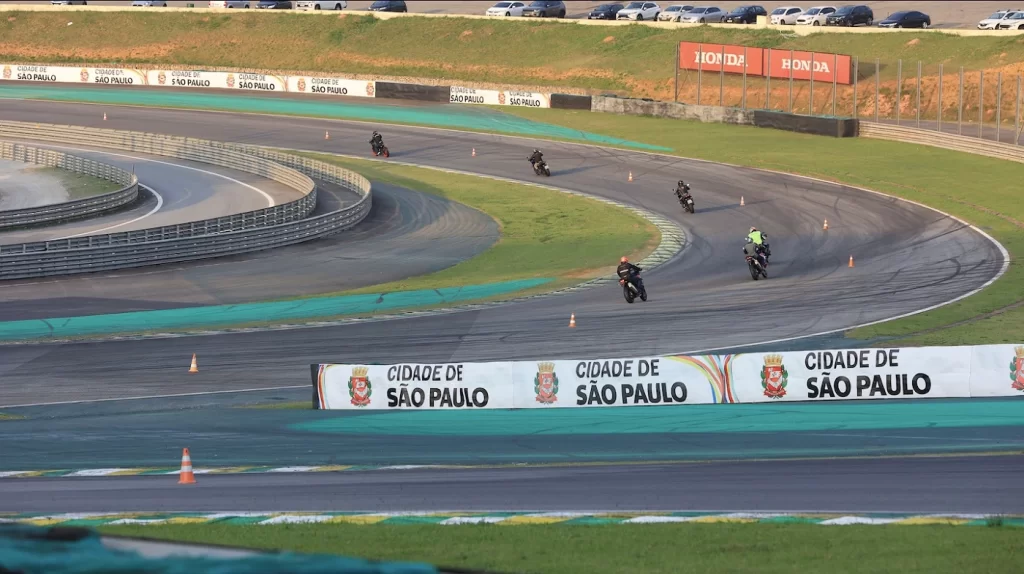 Festival Interlagos Motos 2022 Foto Mario Villaescusa Pista Teste Rides