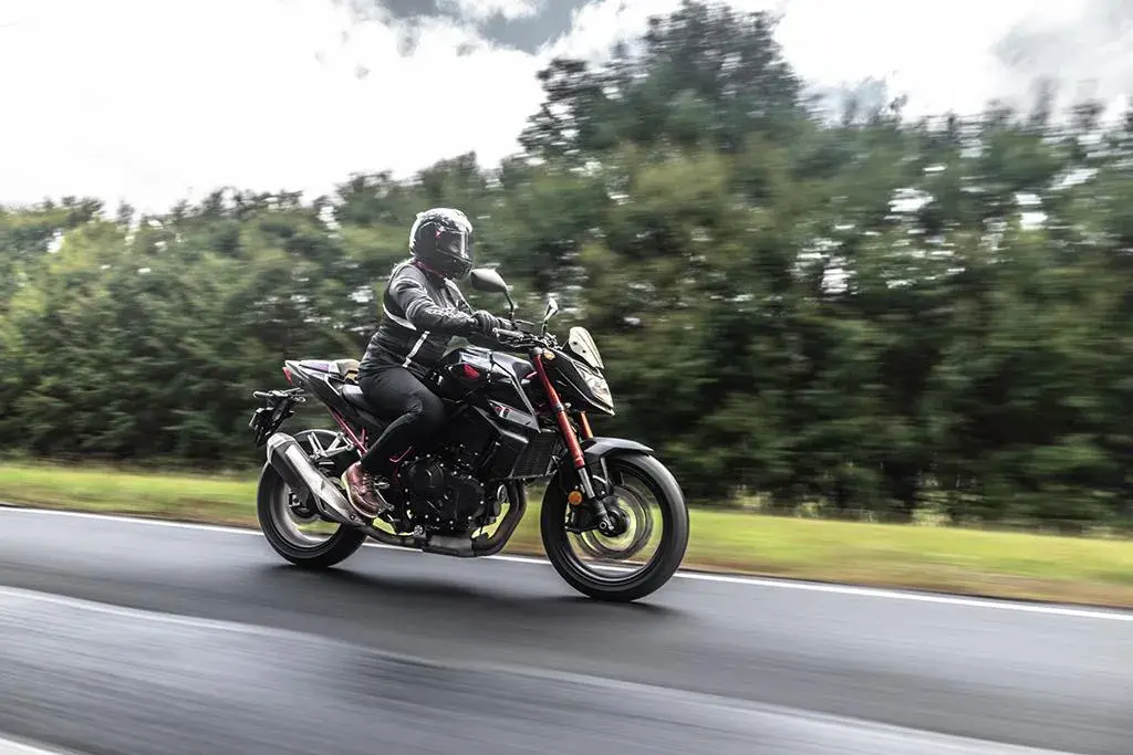 Nova Honda Hornet Cb750 Hornet 2023 (12)