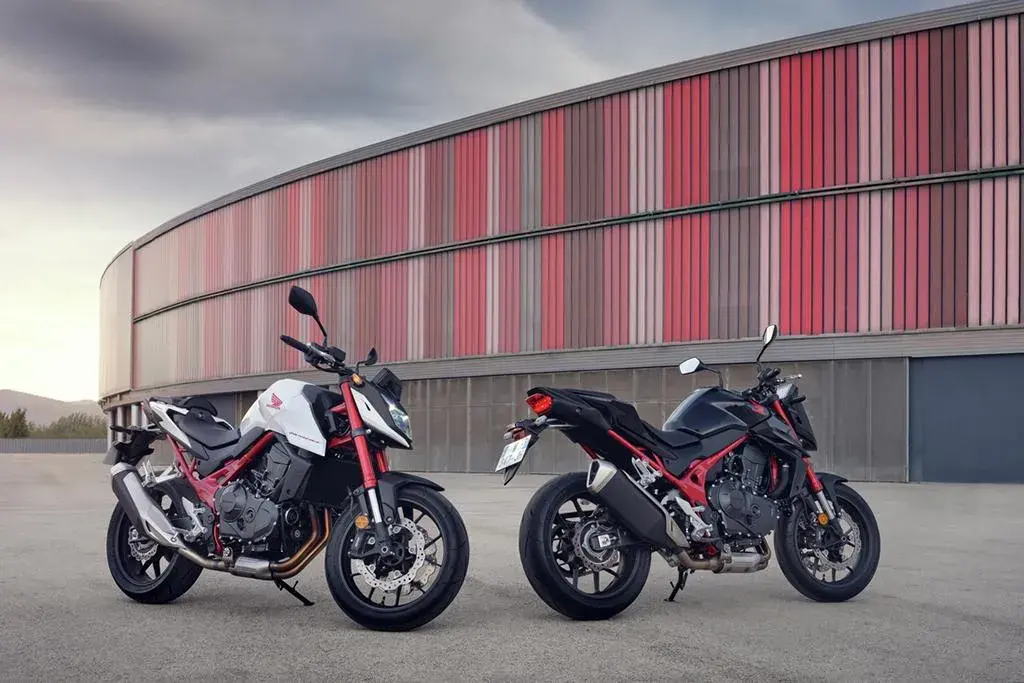 Nova Honda Hornet Cb750 Hornet 2023 (2)