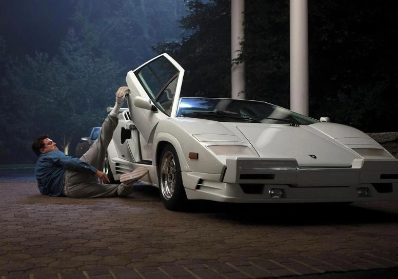 Dicaprio E Countach F4