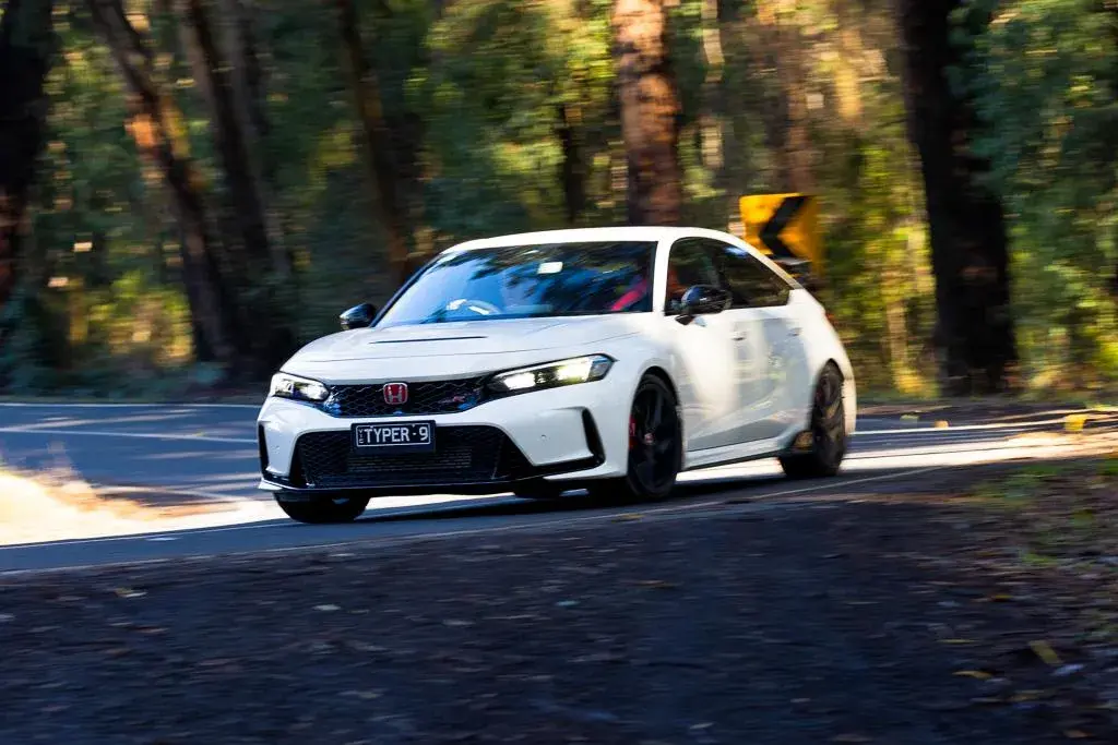 2023 Honda Civic Type R 34