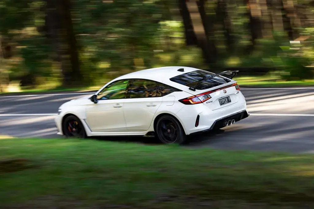 2023 Honda Civic Type R 29