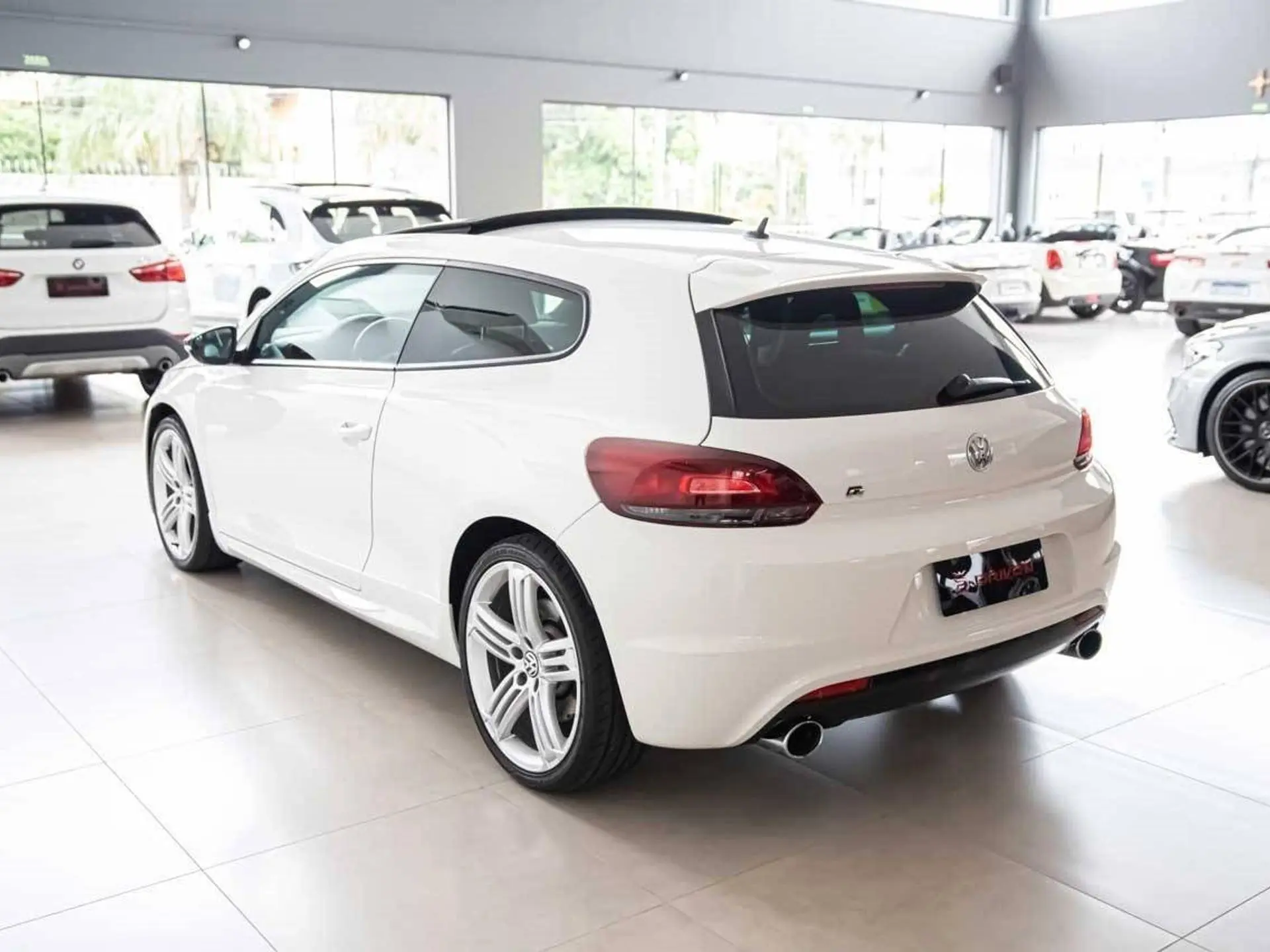 Volkswagen Scirocco 2.0 R Tsi 16v 265cv Gasolina 2p Automatico Wmimagem14330477319