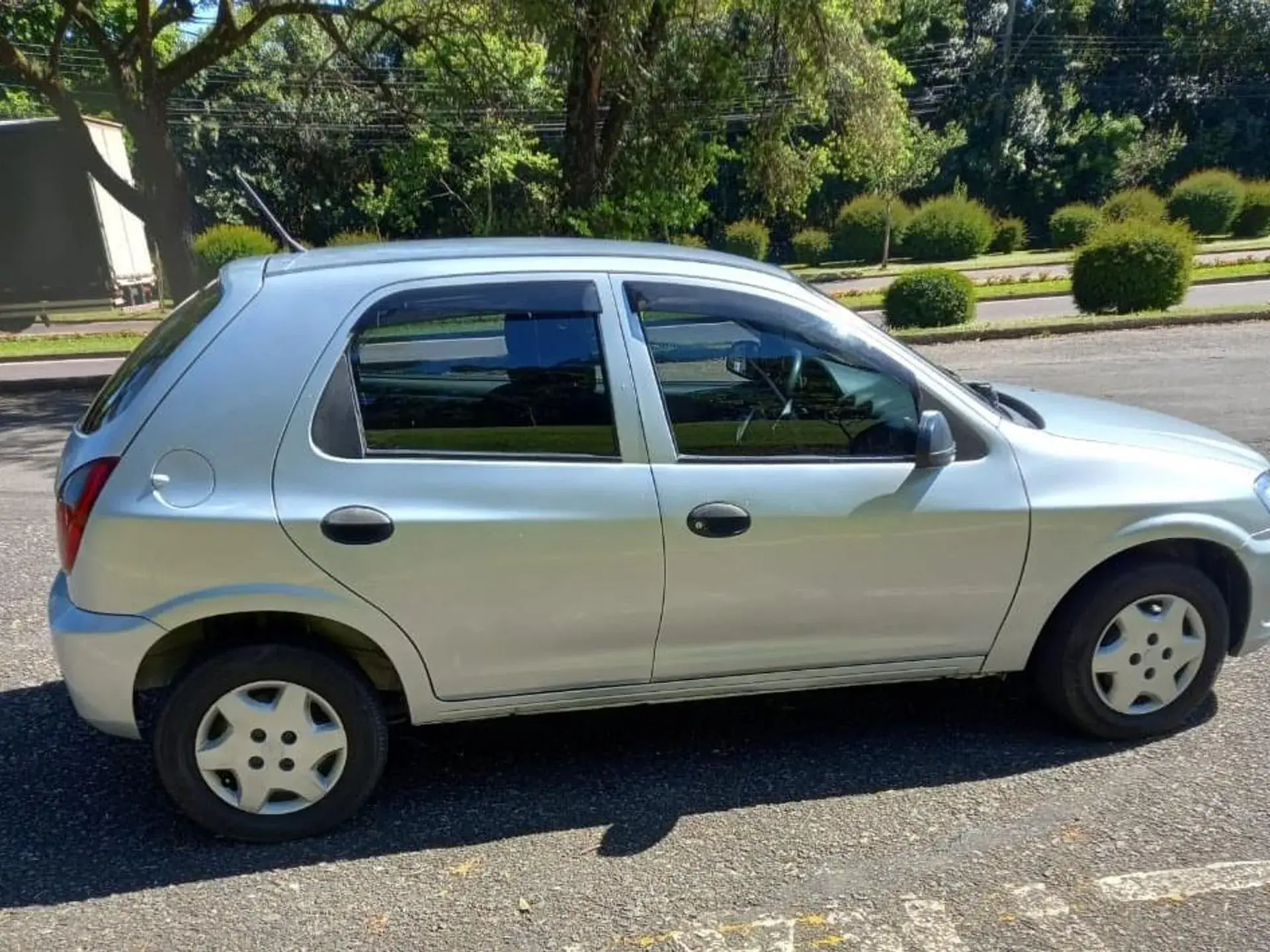 Chevrolet Celta 1.0 Mpfi Ls 8v Flex 4p Manual Wmimagem13551568473