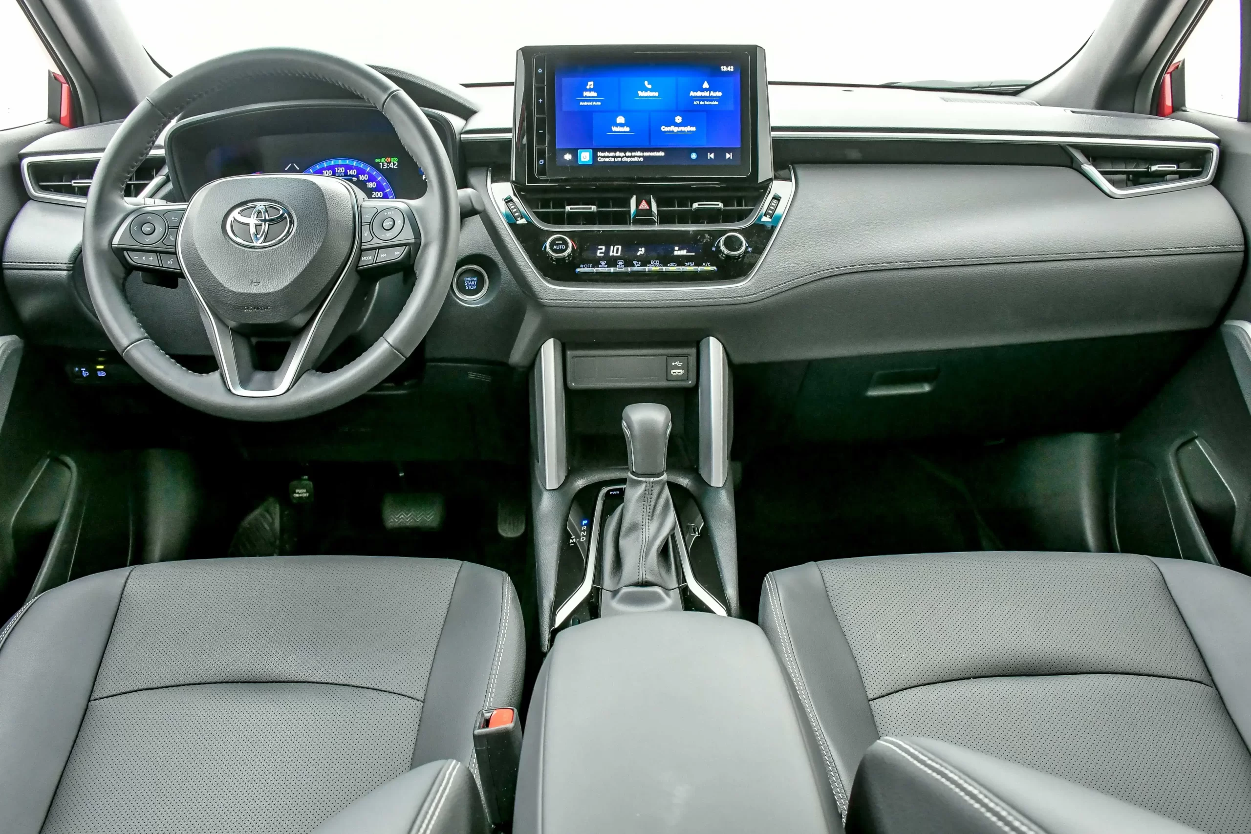 Toyota Corolla Cross Xre 0785 (23)