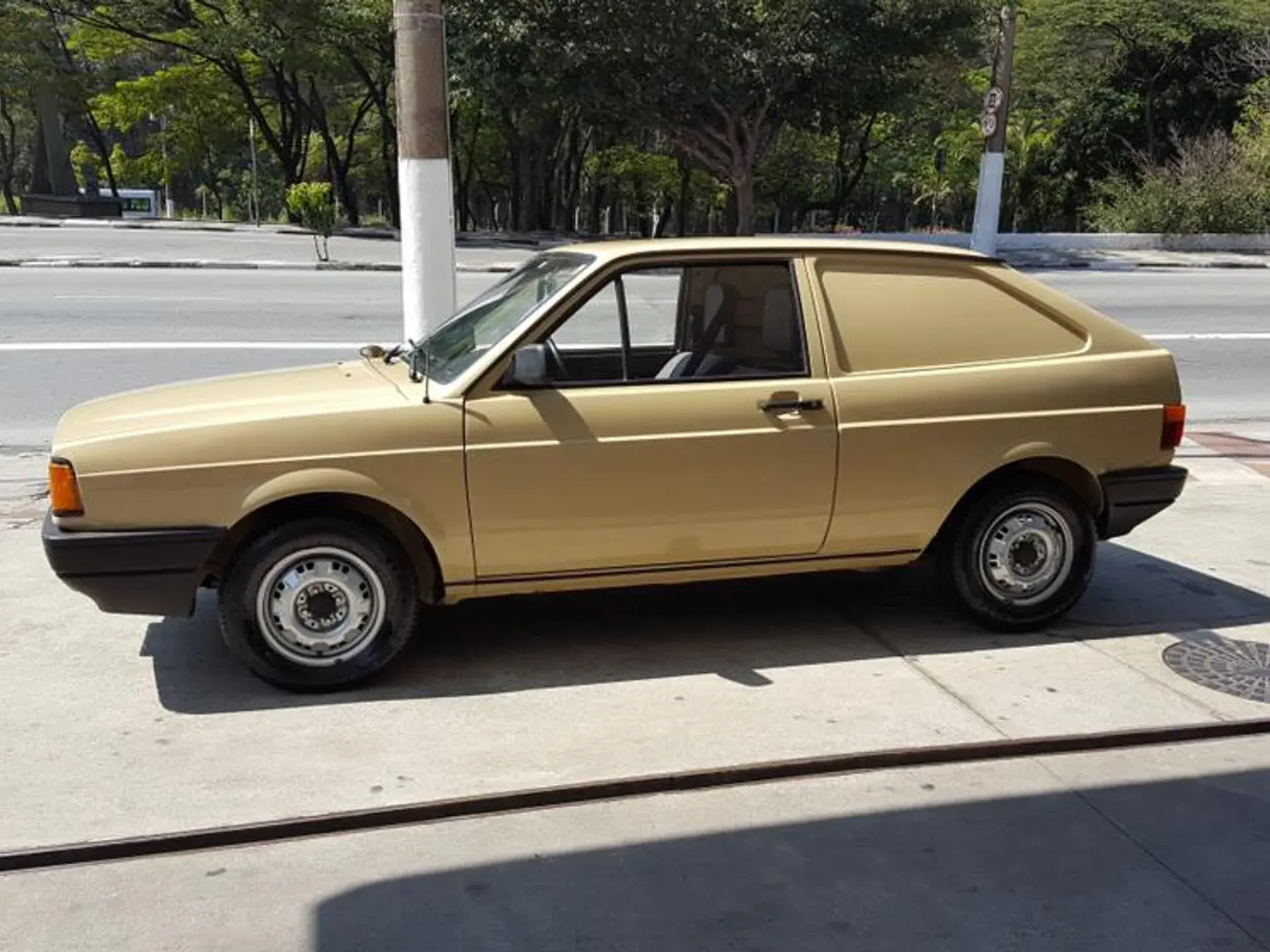 Volkswagen Gol 1.6 Furgao 8v Alcool 2p Manual Wmimagem06064820462