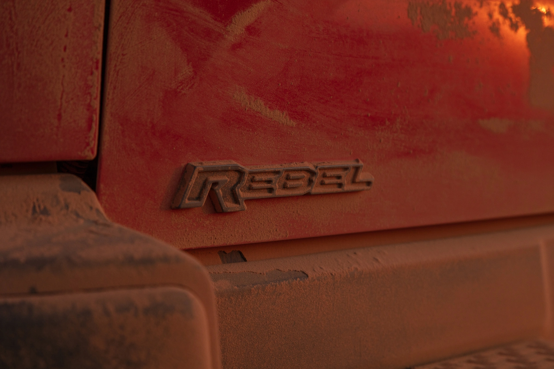 Rampage Rebel 127