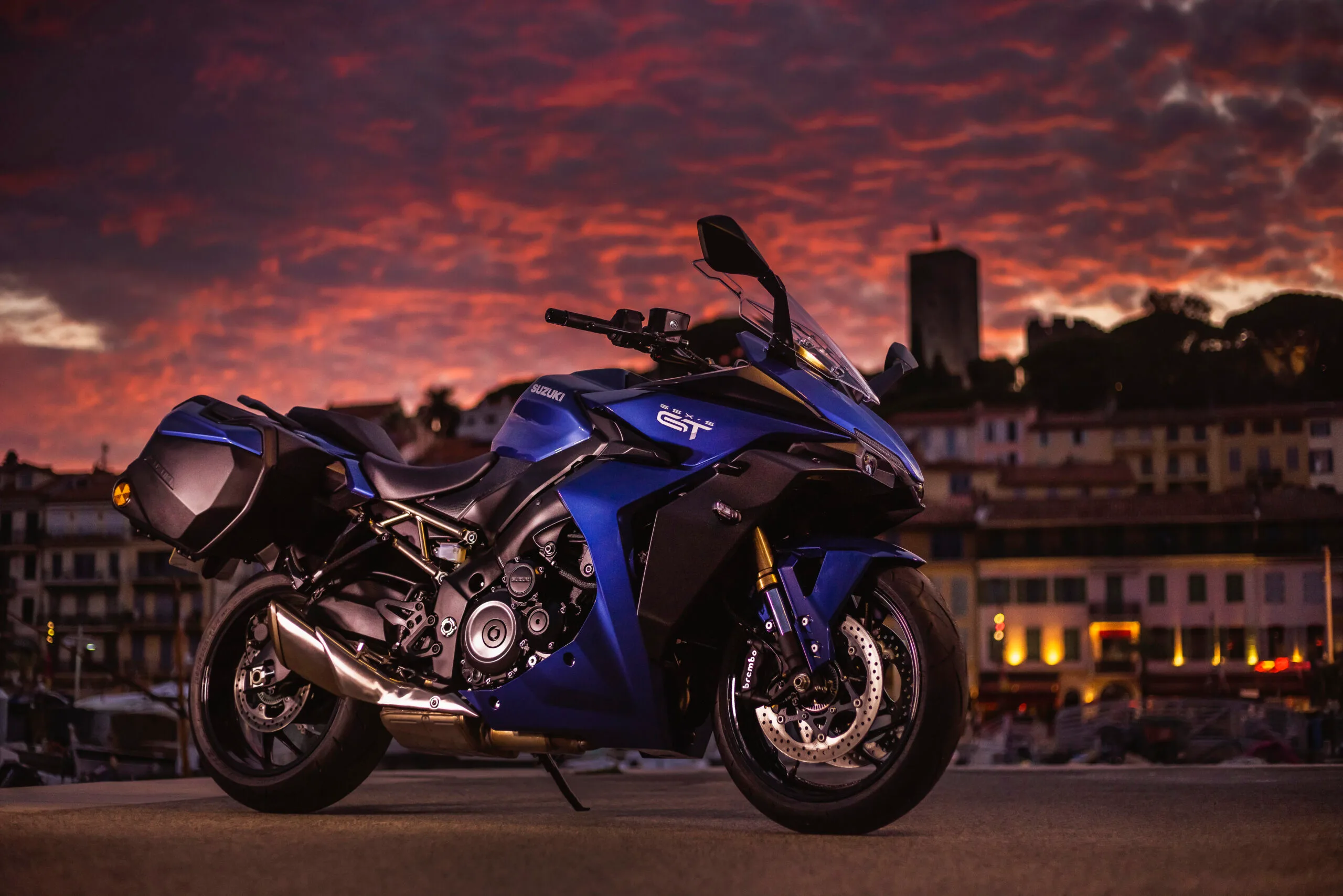 Suzuki Gsx S 1000 Gt (5)