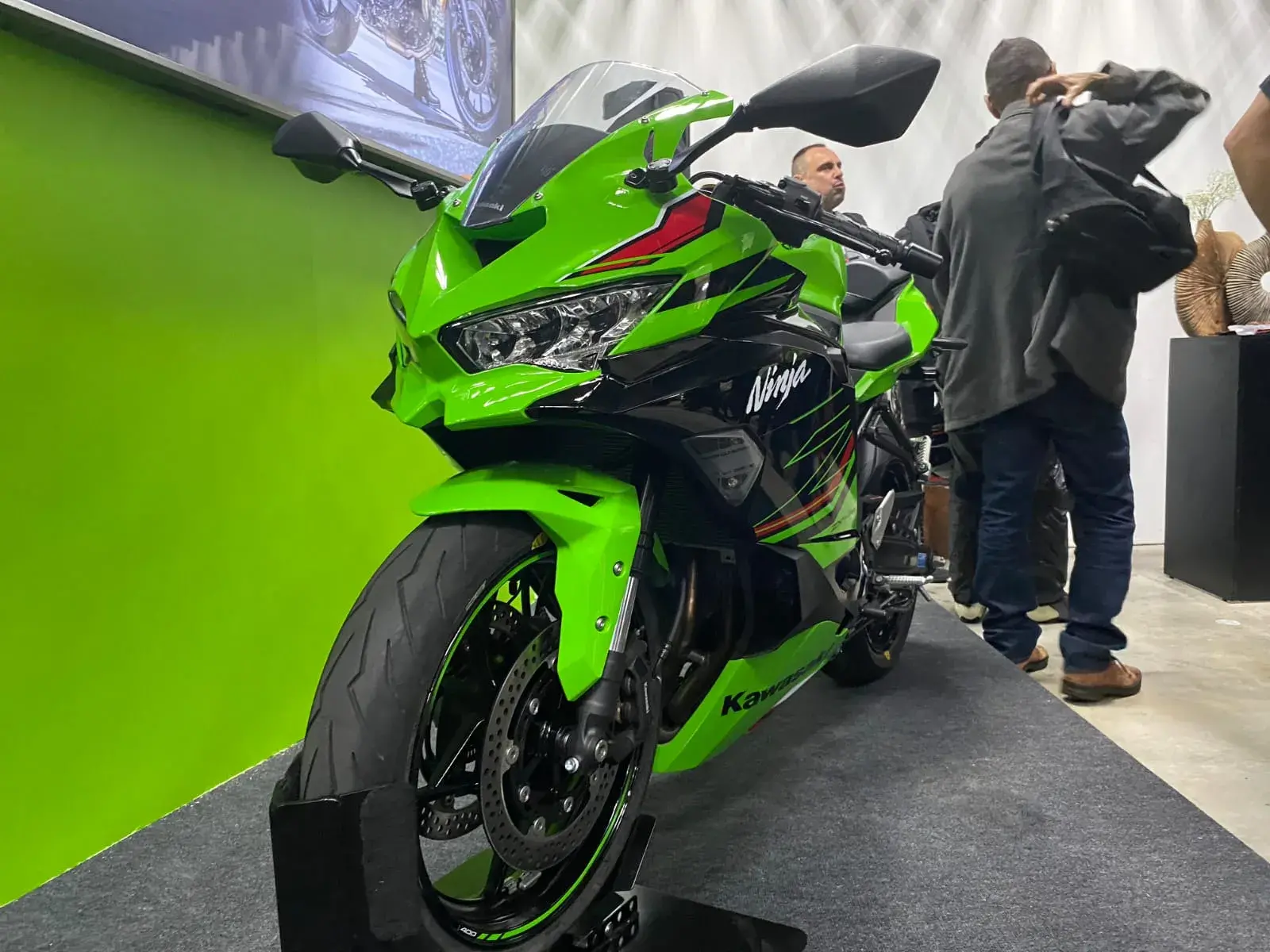 Kawasaki Zx 02