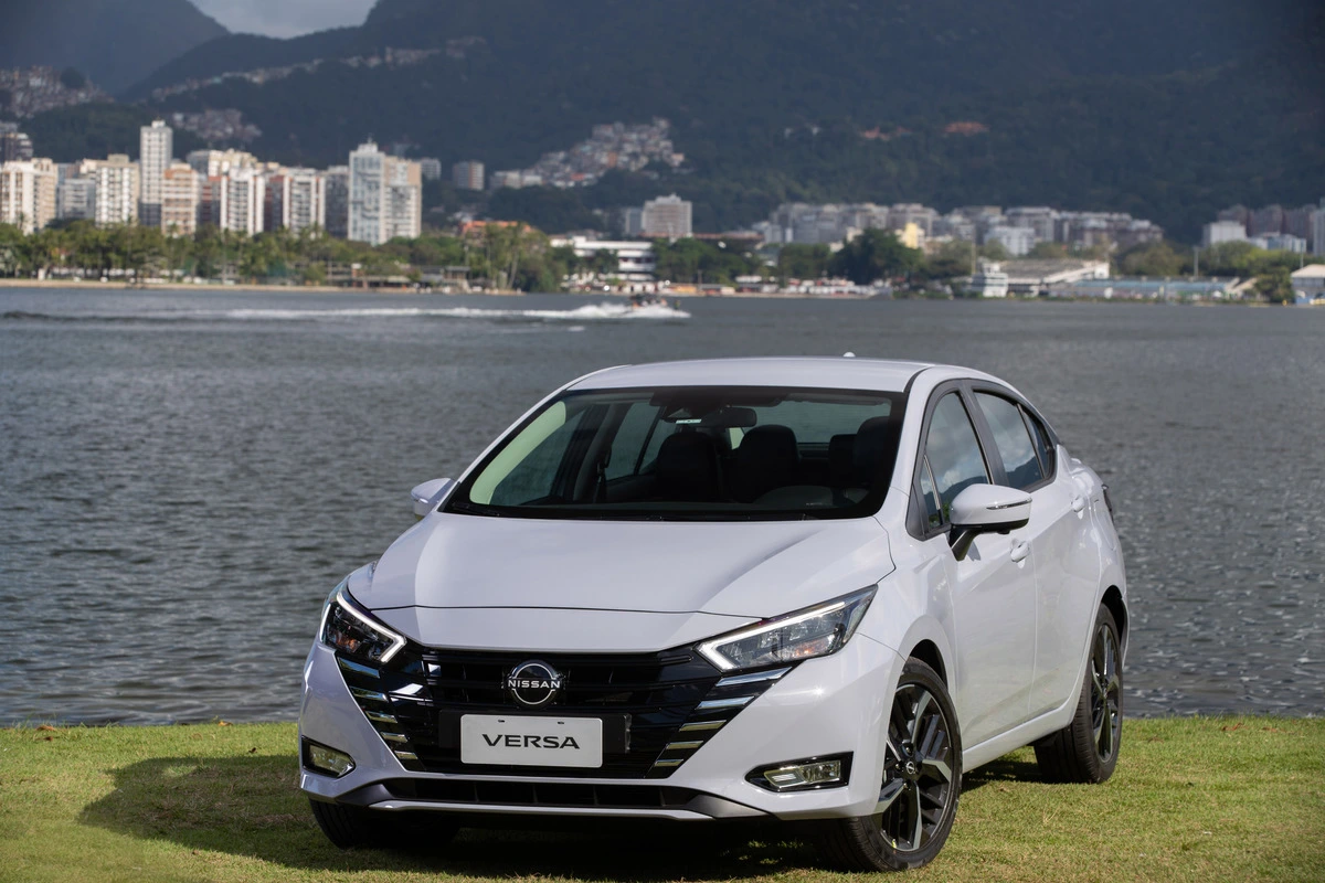 Novo Nissan Versa 2024 Destaque