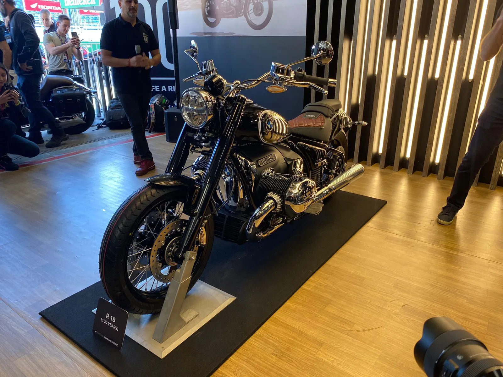 Bmw R 18 100 Anos (2)