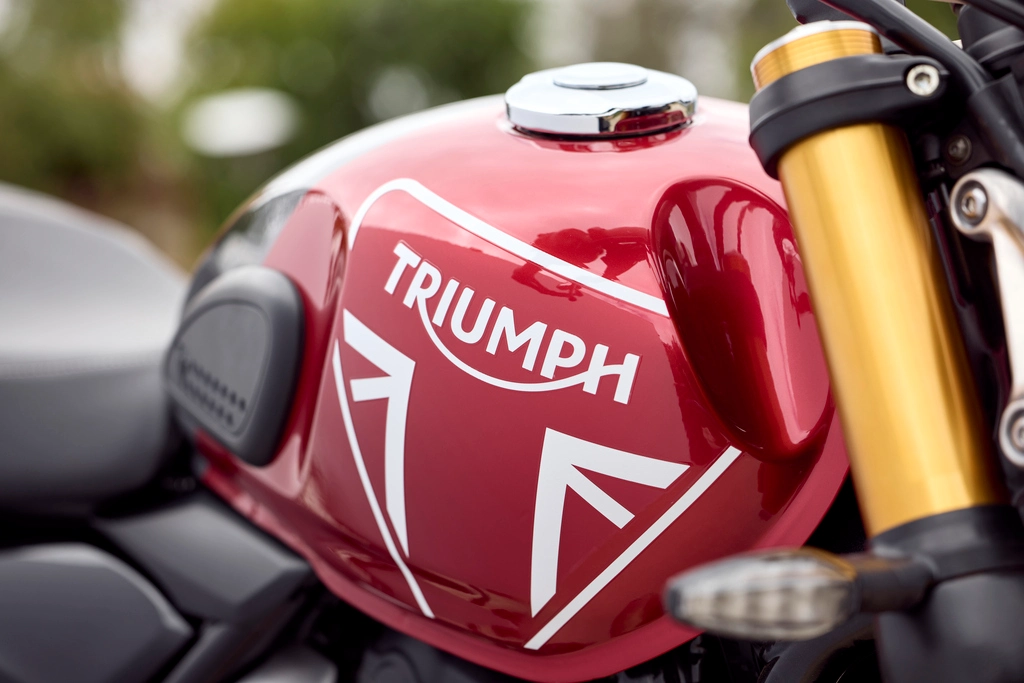 Triumph Speed 400 (2)