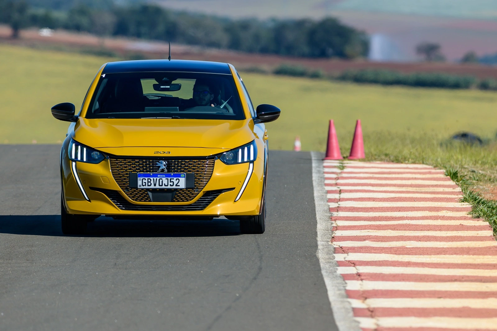 Peugeot 208 Elétrico