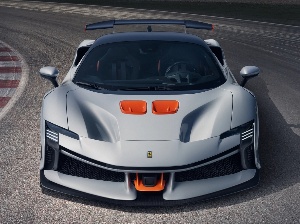 Ferrari Sf 90 (8)
