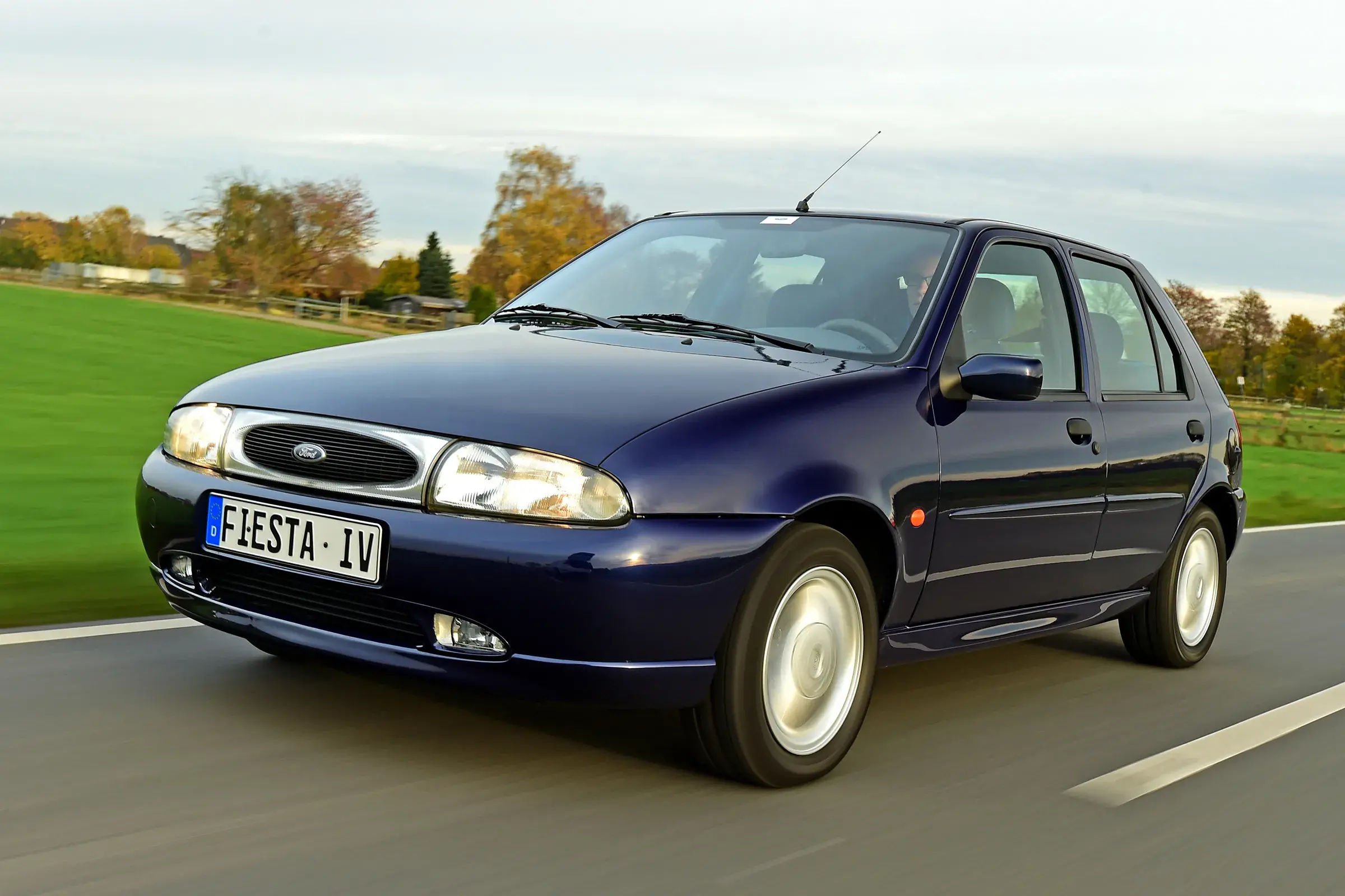 Ford Fiesta Ghia 5 Door 50
