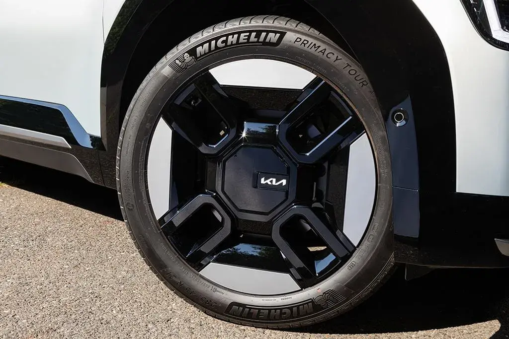Kia Ev9 2023 (14)