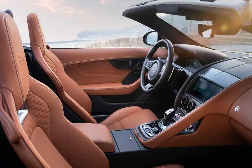 Jaguar F Type 75 Webp