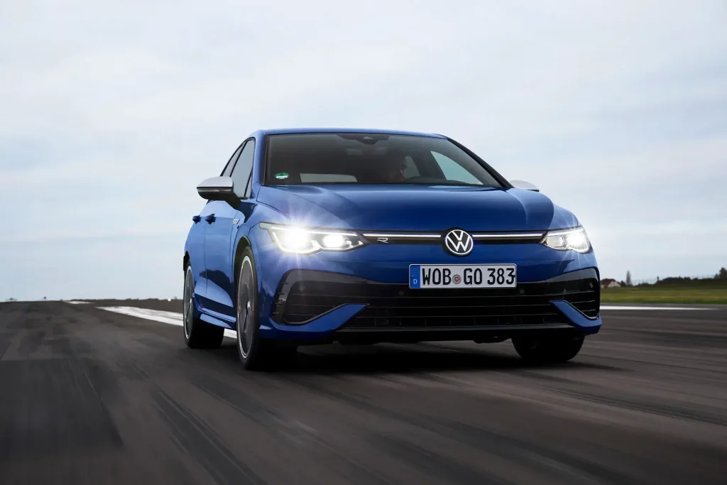 Volkswagen Golf R Performance (3)