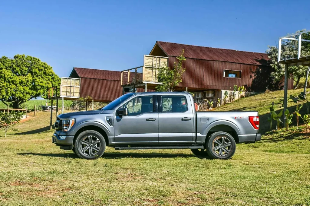 Ford F 150 Lariat 2615 (2)