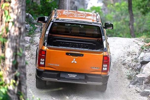 Mitsubishi Triton Highest Spec Dynamic 07
