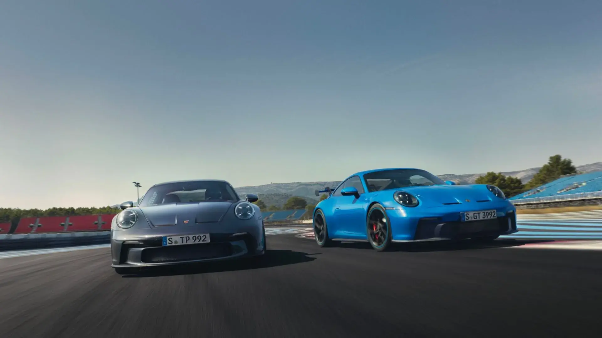 Porsche 911 (1)