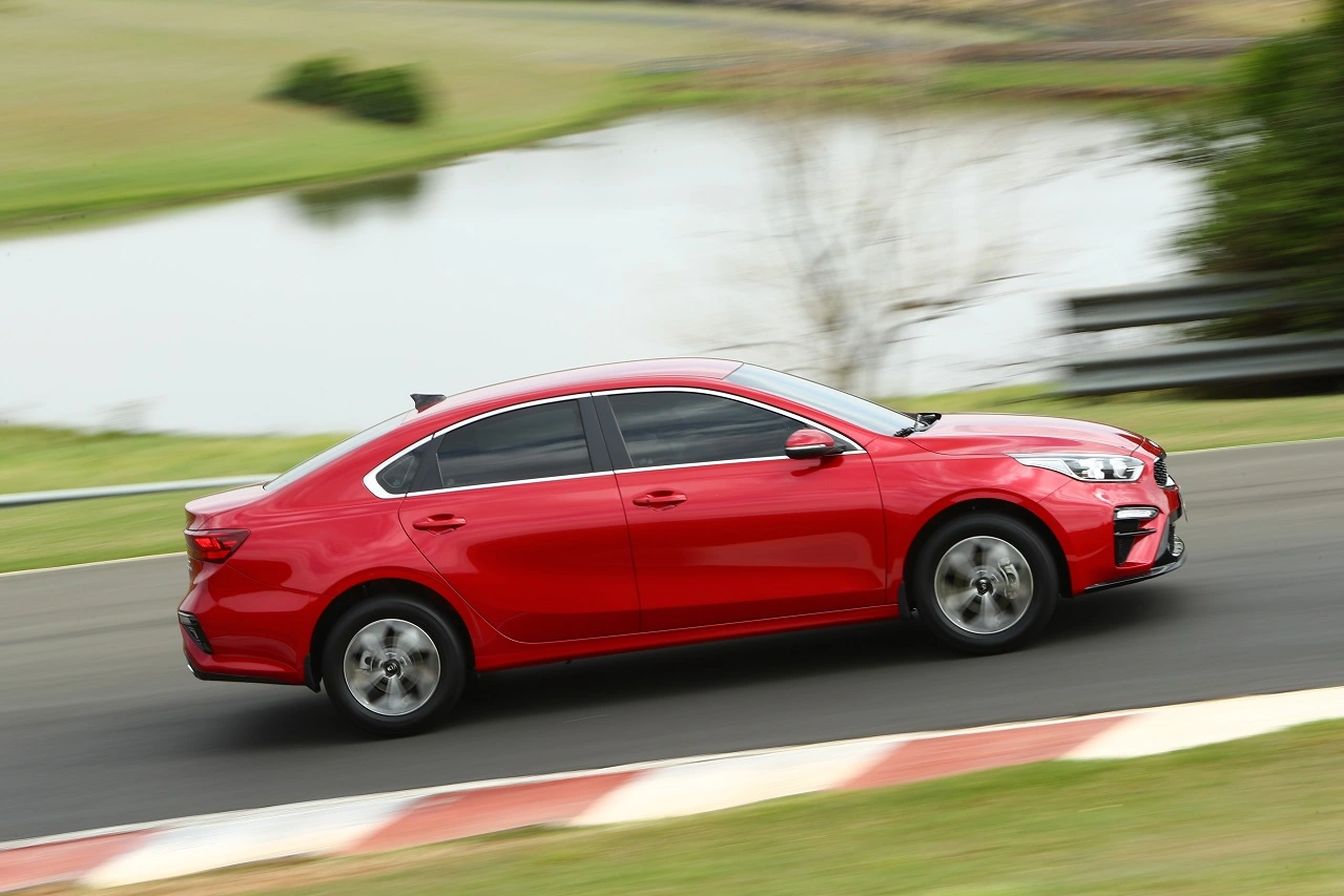 Kia Cerato F1