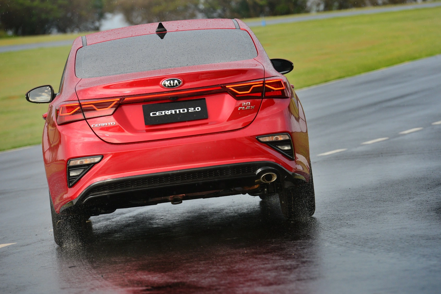 Kia Cerato F2