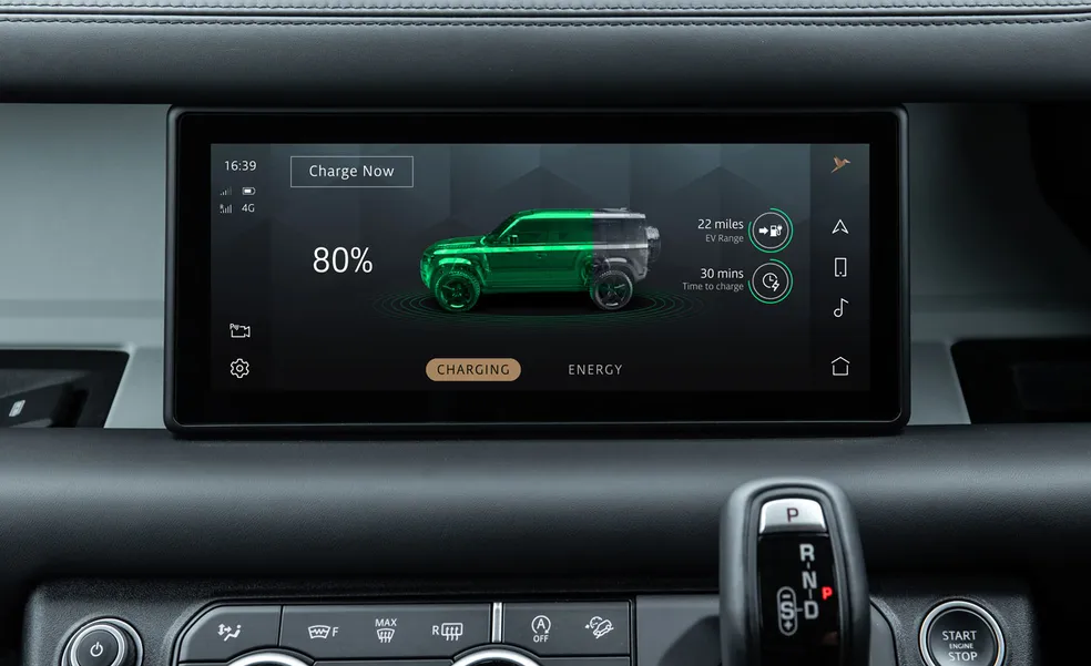 Land Rover Defender 110 P400e Urban Pack (3)