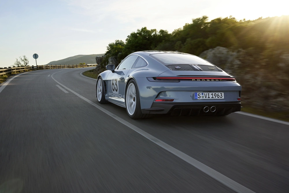 Porsche 911 St F2