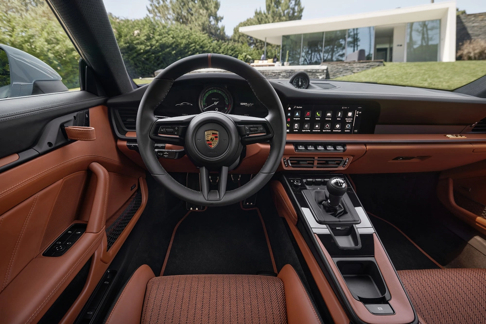 Porsche 911 St F4
