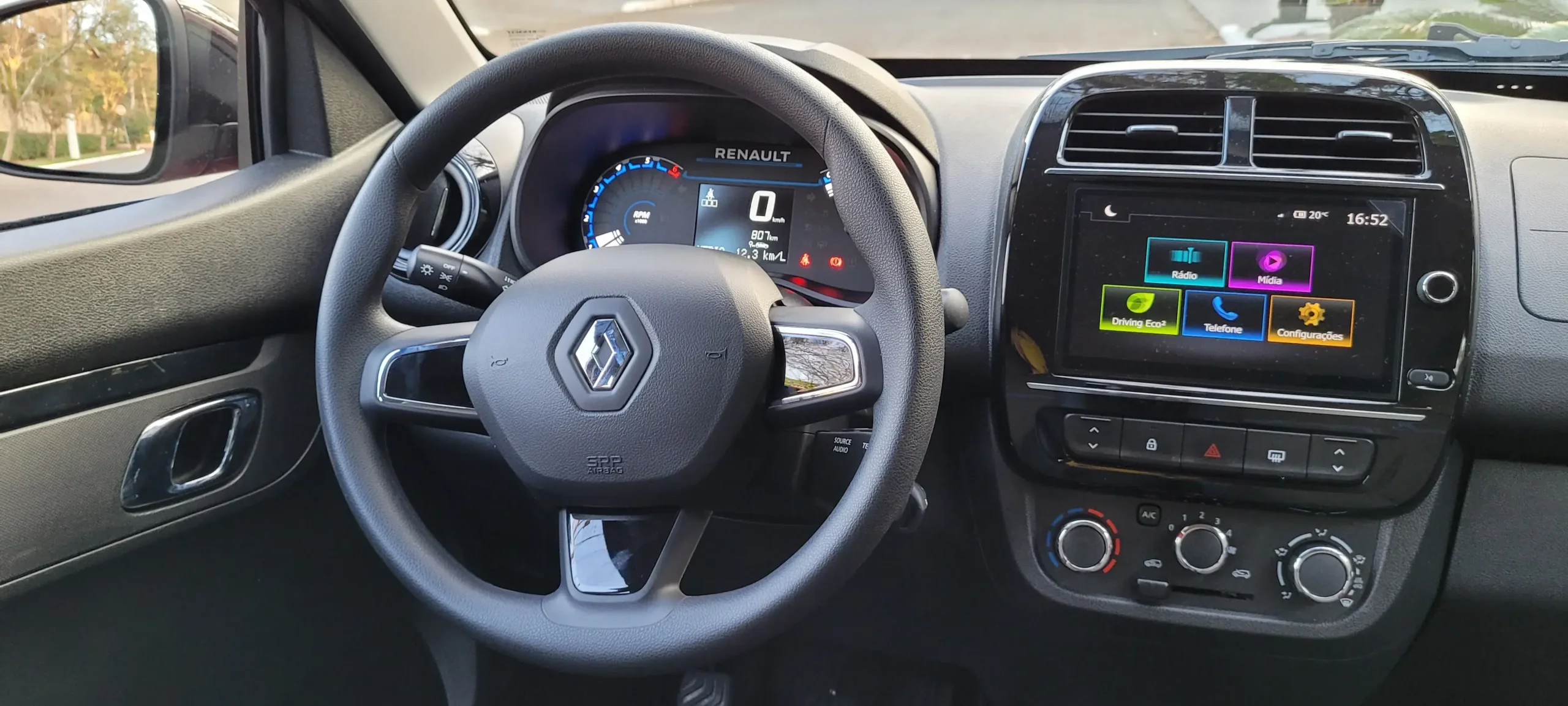 Renault Kwid Intense (27)