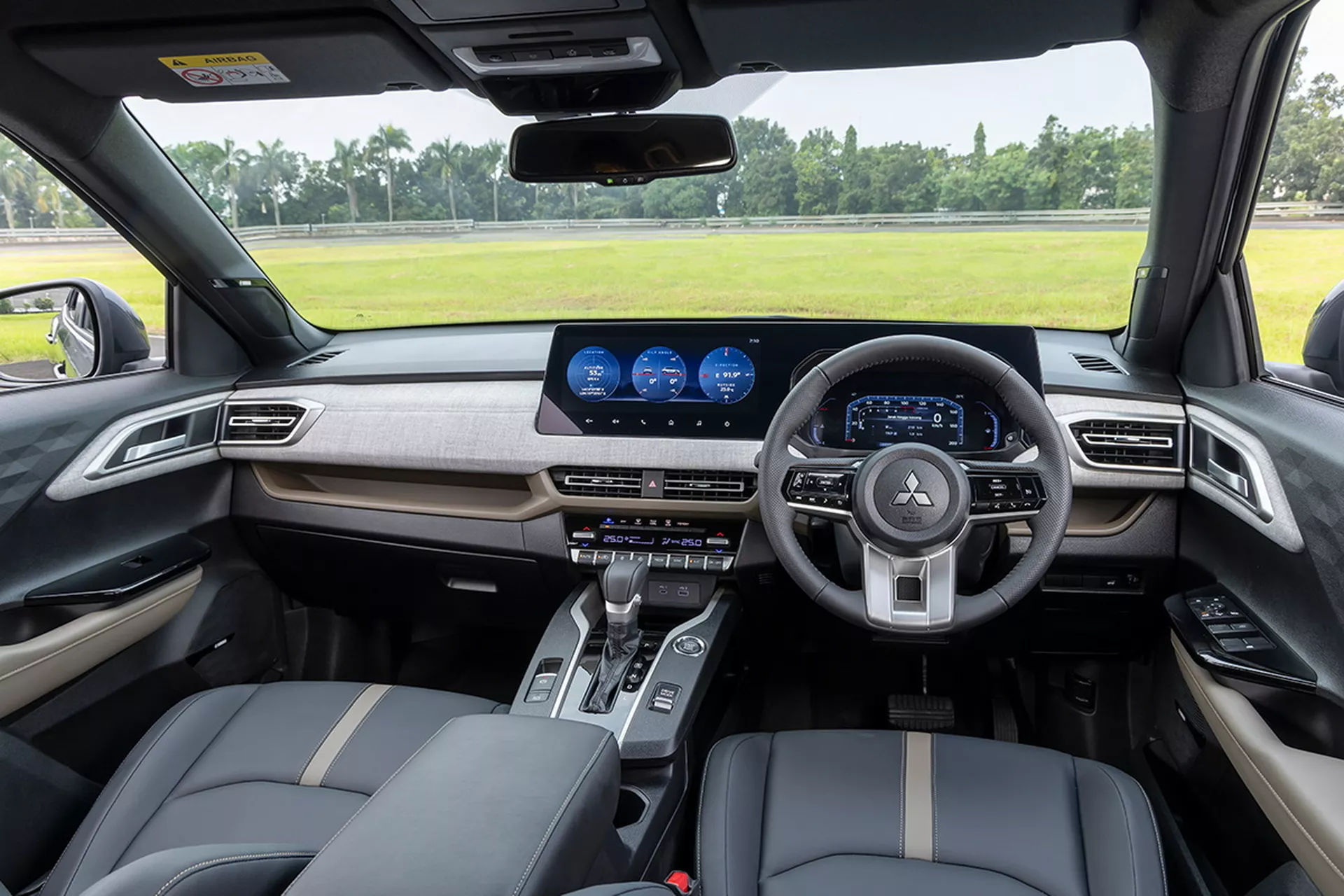 Mitsubishi Xforce Interior